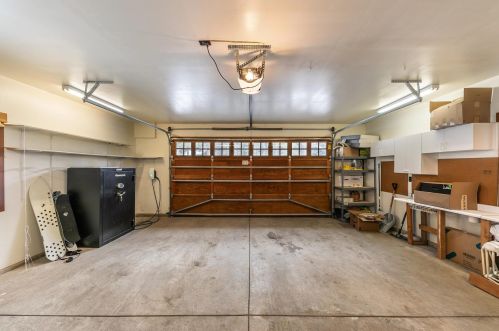 11874 Rainbow Dr, Truckee CA  96161-2761 exterior