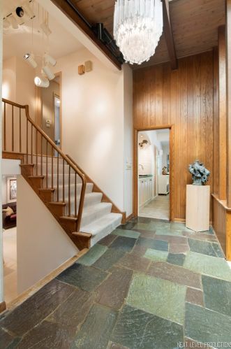 2740 Edgewood Ln, Bannockburn IL  60015-1617 exterior