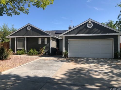 1165 Avenue, Lancaster, CA 93535