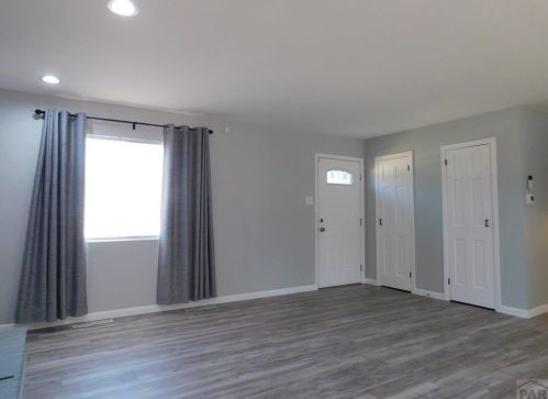 3934 Farabaugh Ln, Pueblo, CO 81005-3040