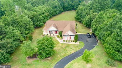 325 Gentle Breeze Cir, Fredericksburg, VA 22406-5048