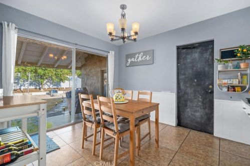 5065 Carlingford Ave, Riverside CA  92504-1737 exterior