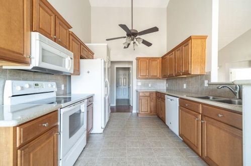 253 Lakeview Bend Cir, Jefferson GA  30549-7065 exterior