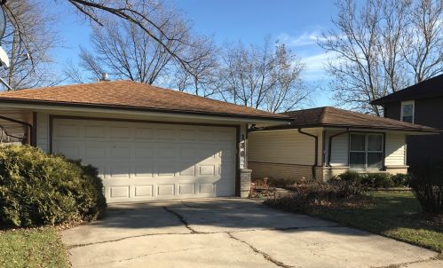 136 Schmidt Rd, Lemont, IL 60440-2739