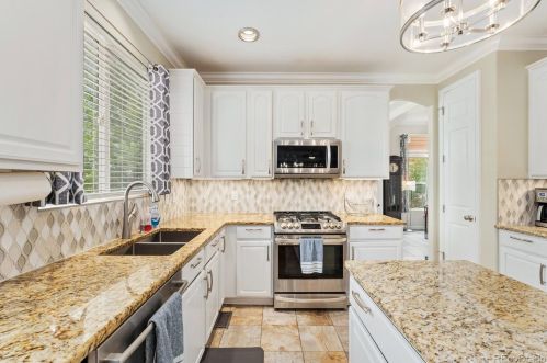 26201 Davies Dr, Denver CO 80016-6103 exterior