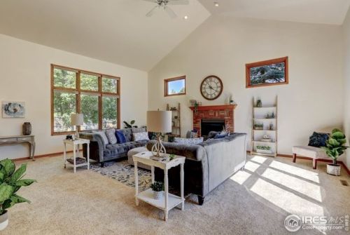 4913 Hinsdale Dr, Fort Collins CO  80526-3931 exterior