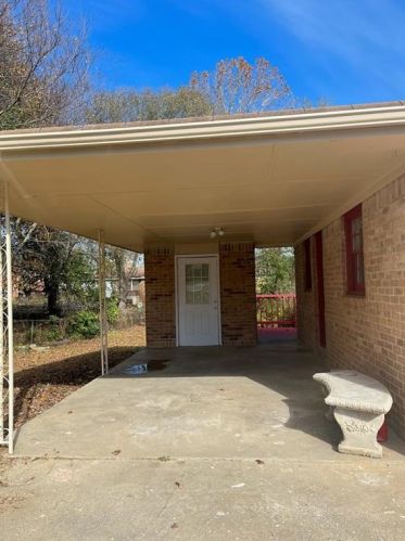 1055 Mountain View Rd, Conyers, GA 30012-4024
