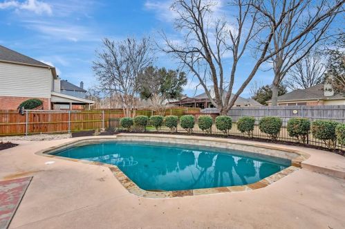 7229 Cross Keys Dr, Fort Worth, TX 76182-6058