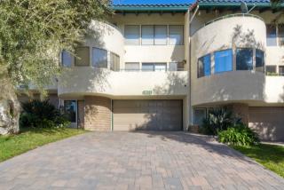 7302 Alicante Rd, Carlsbad, CA 92009-6219