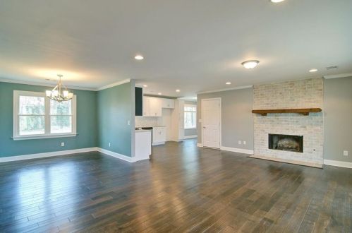2710 Macby Ave, Marietta, GA 30066-4324