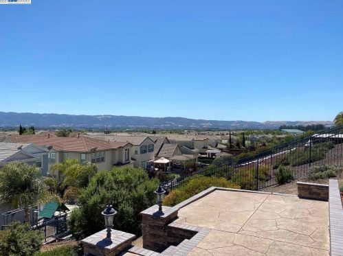 3209 Madden Way, Pleasanton, CA 94568-7216