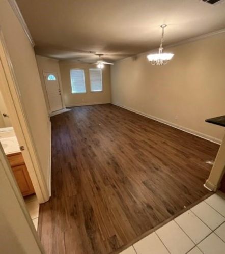 201 Seva Ct, Irving TX  75061-2609 exterior