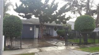 3742 119th St, Hawthorne, CA 90250-3218