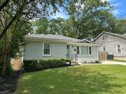 1723 Hardin Ave, Atlanta GA  30337-2059 exterior