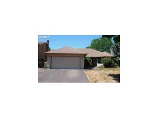 2245 74 Ave, Beaverton OR  97123-6697 exterior