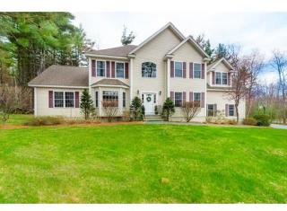 64 Susan Dr, Pelham, NH 03076-3571