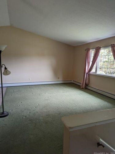 10 Colony Rd, Plymouth, CT 06782-2814