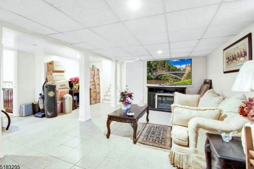 290 19th St, Paterson NJ 07501-2403 exterior