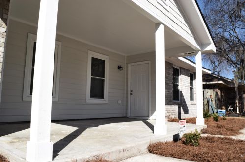 613 Temple Rd, Ladson SC  29456-3294 exterior
