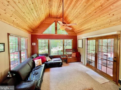 189 Lyle House Rd, Mathias WV  26812 exterior