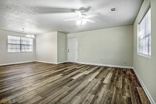 55 Pinehurst Dr, Stockbridge GA  30281-3844 exterior