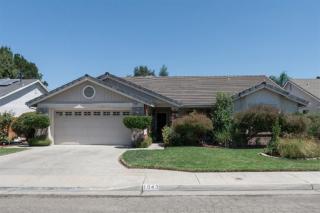 1043 Ash Ave, Clovis, CA 93611-8147
