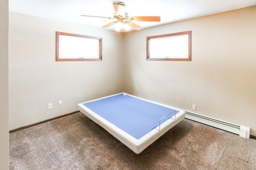 2126 Hillview Rd, Saint Paul MN  55112-1224 exterior