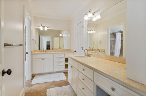 414 Brentwood Dr, Atlanta GA  30305-3205 exterior