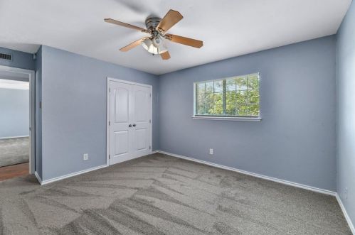 2915 Rayswood Dr, Carrollton TX 75007-5753 exterior