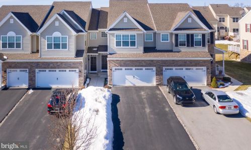 356 Pennycress Rd, Allentown, PA 18104-9268