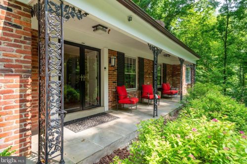 12201 Remington Dr, Silver Spring MD 20902-1533 exterior