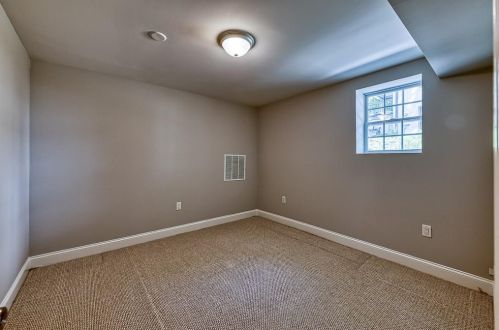 15 Bates Ave, Atlanta GA  30317-1301 exterior