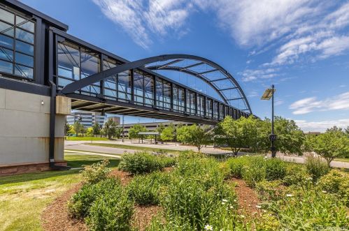 10111 Inverness Main St, Englewood CO  80112-5722 exterior