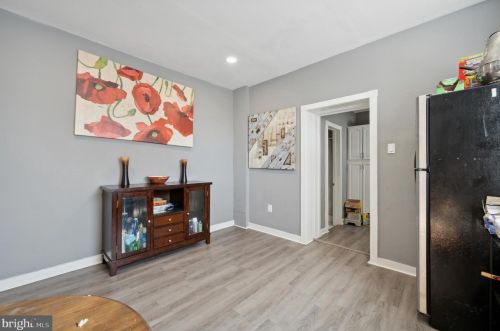 630 Chelten Ave, Philadelphia PA 19126-3824 exterior