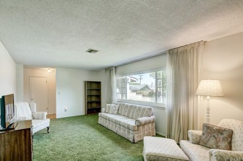 520 Hastings St, Redlands, CA 92373-5747