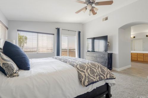 8850 Greenlawn St, Riverside CA  92508-2521 exterior