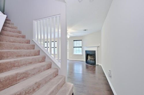 899 Brickleridge Ln, Mableton, GA 30126-4696