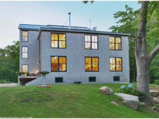 91 Bayview Ave, Sedgwick, ME 04676-2612