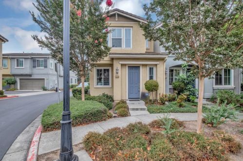 22870 Amador St, Hayward, CA 94541-6218