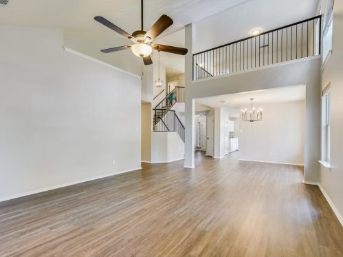 4404 Columbine Dr, Austin TX 78727-2608 exterior