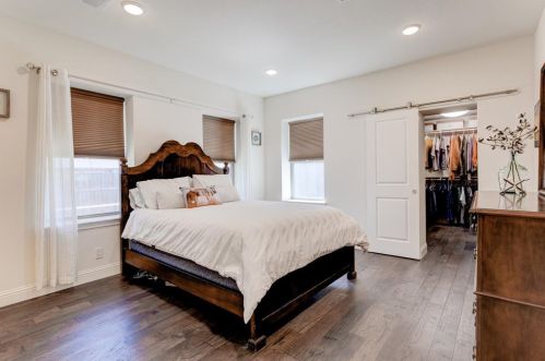 3501 6th St, Fort Worth TX  76107-2735 exterior