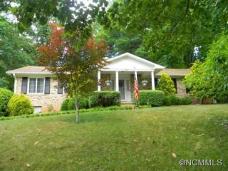 228 Balsam Rd, Hendersonville, NC 28792-5830