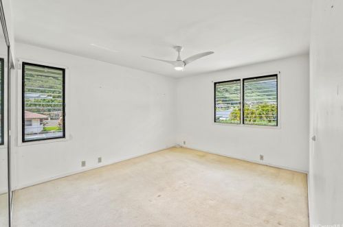 248 Elelupe Rd, Honolulu HI  96821-2209 exterior