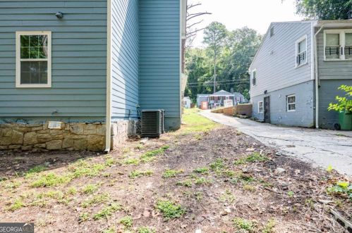 674 Charlotte Pl, Atlanta GA  30318-6375 exterior
