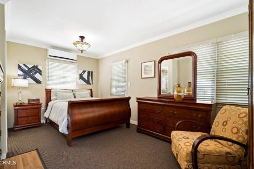 1428 Andenes Dr, Glendale CA  91208-1911 exterior