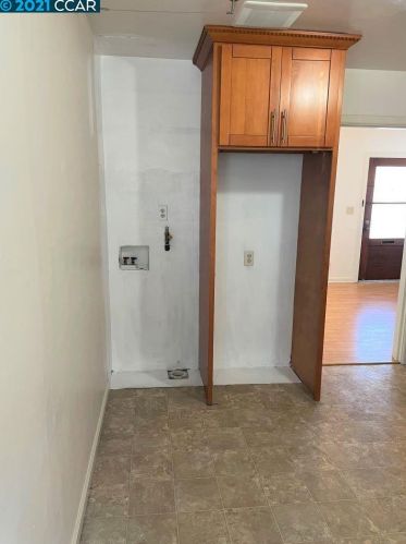 10 Chanslor Ave, Richmond, CA 94801-3431