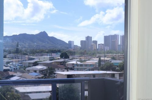 2651 Kuilei St, Honolulu HI  96826-3280 exterior