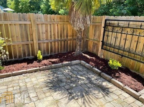 1428 Gates Cir, Atlanta GA  30316-4096 exterior