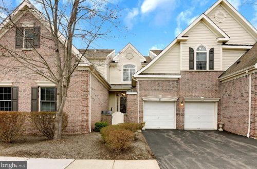 4 Allura Ct, Trenton, NJ 08648-2581