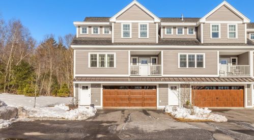 293 Peverly Hill Rd, Portsmouth, NH 03801-5354